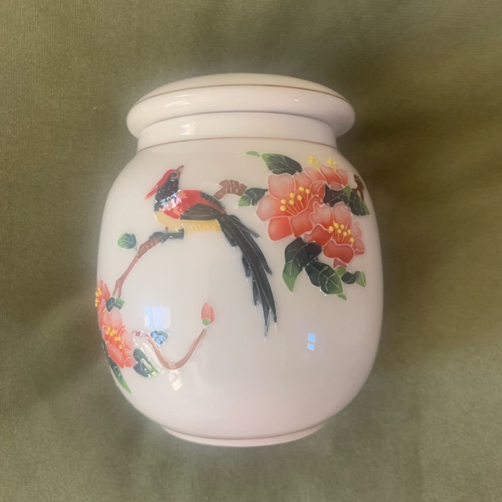 Teavana 4 Inch High Tea Canister with Floral and Bird Motif - New No Box